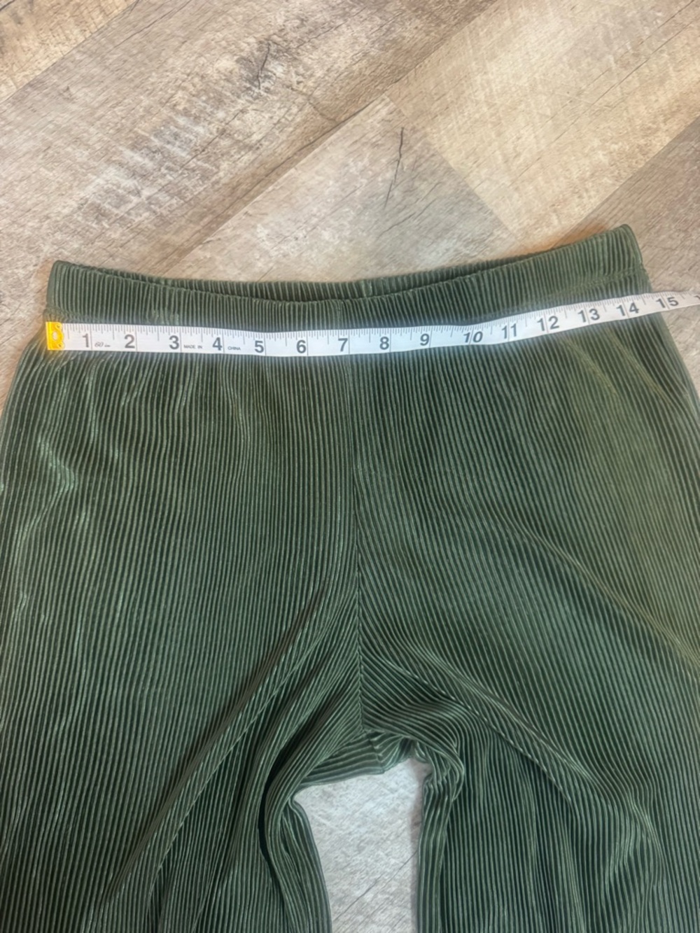 No Boundaries Olive Green Ribbed Lounge Pants - Picture 6 of 9